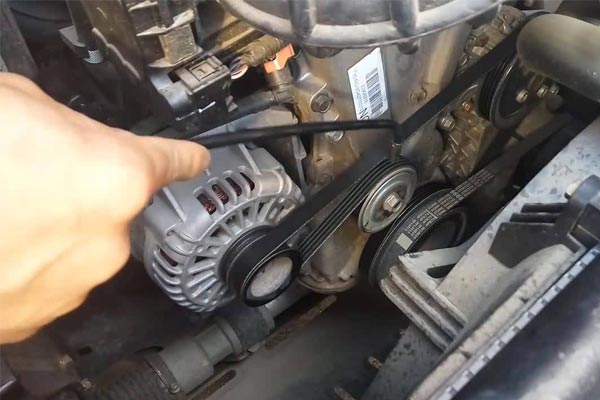 库车转速传感器的工作原理是什么?